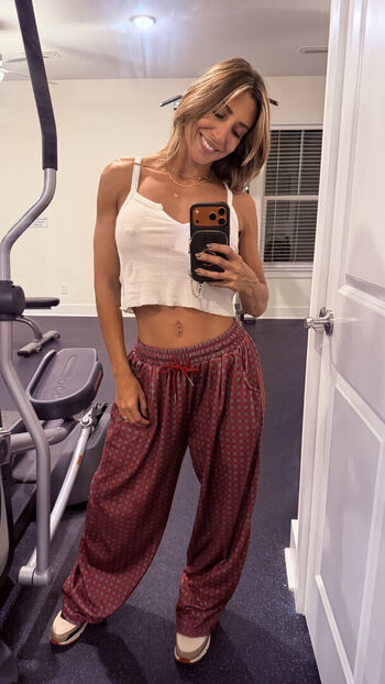 Full leaked Littlefitdevil  page private photo