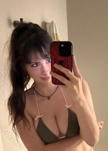 Full leaked Littlelivbug private photo