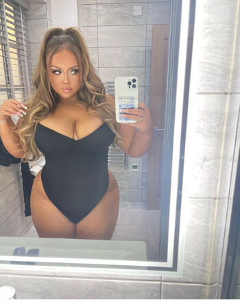 Full leaked Liv bishop private photo