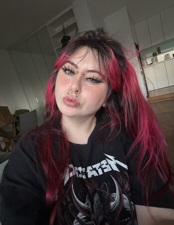 Full leaked Livdracula private photo
