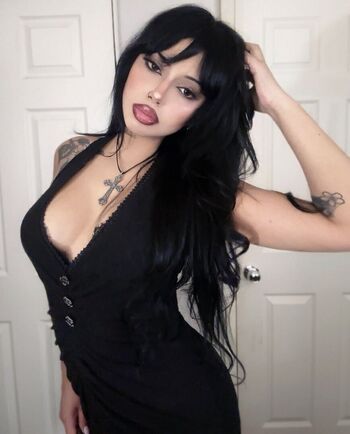 Full leaked Liz alexa private photo
