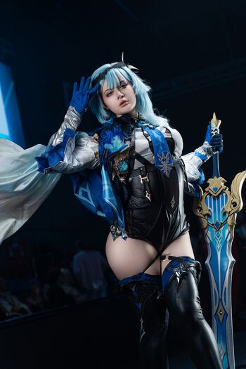Full leaked Liz joestar private photo