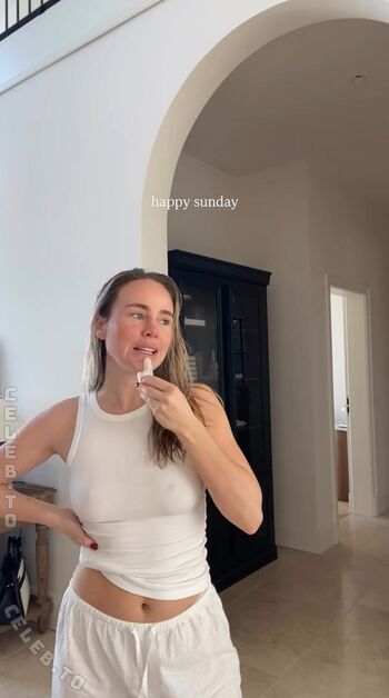 Full leaked Liz kaeber private photo