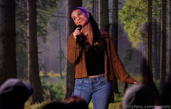 Full leaked Liz miele private photo