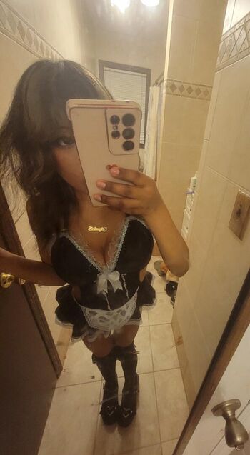 Full leaked Liz x private photo