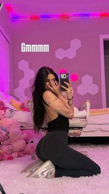 Full leaked Liza lowe private photo