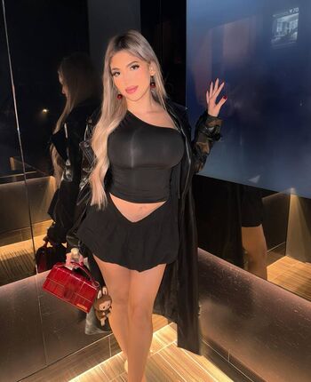 Full leaked Lizethramirez private photo