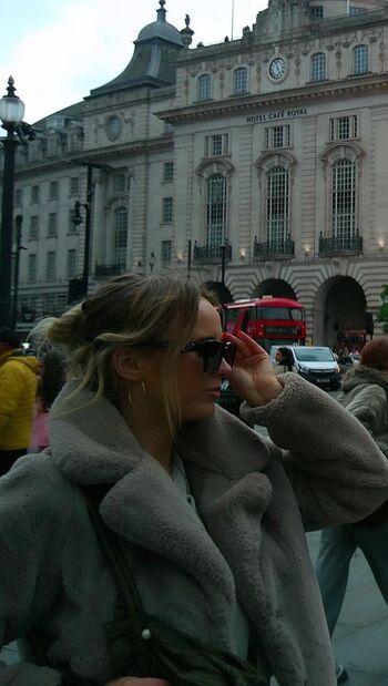 Full leaked Lizzie quinn private photo
