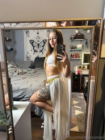 Full leaked Lizzieconrad page private photo