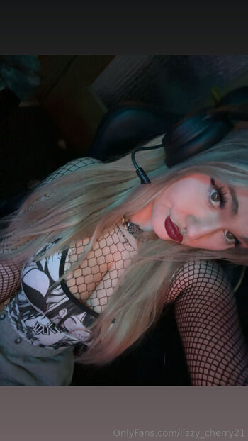 Full leaked Lizzy cherry private photo