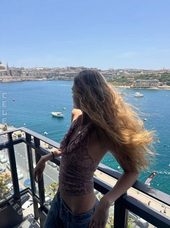 Lizzy Greene