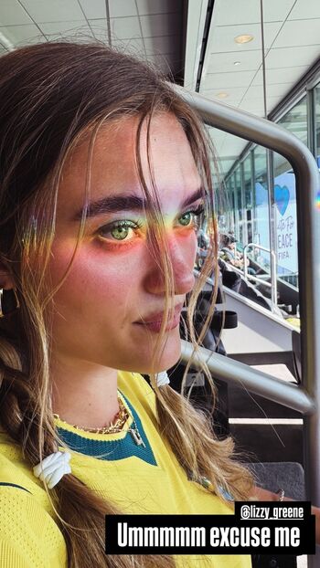 Full leaked Lizzy greene private photo
