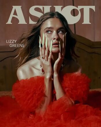 Full leaked Lizzy greene private photo