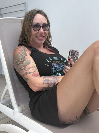 Full leaked Lizzyxo private photo