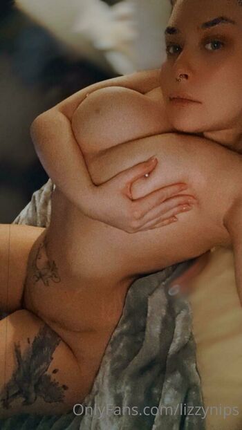 Full leaked Lizzynips private photo