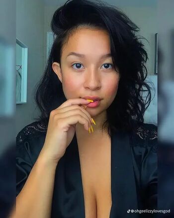 Full leaked Lizzywurst page private photo