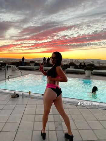 Full leaked Lizzywurst private photo