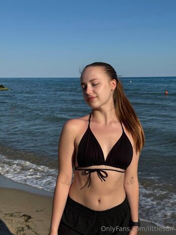 Full leaked Llttlesun page private photo
