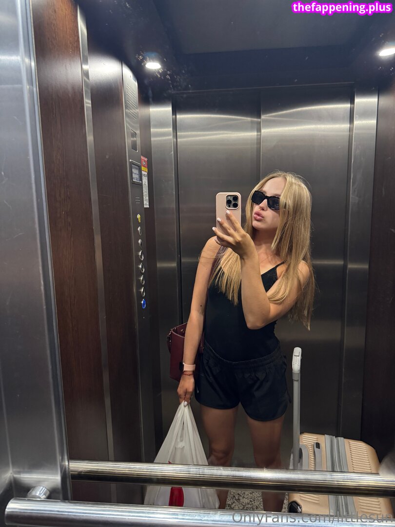 llttlesun Naken OnlyFans Foto #10