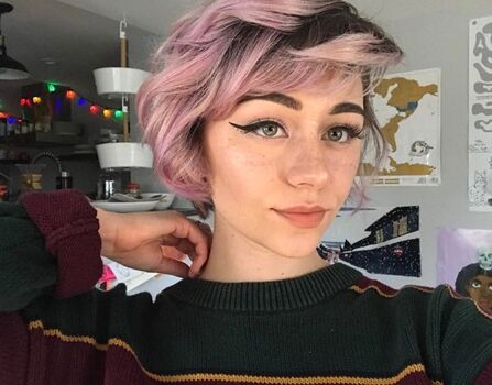 Full leaked Localgal private photo
