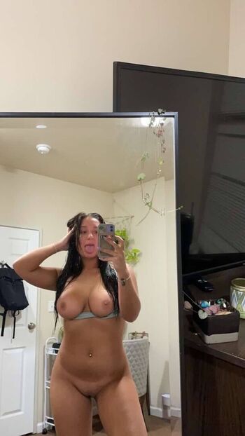 Full leaked Logan adams private photo