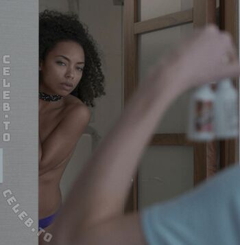 Full leaked Logan browning private photo