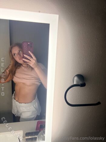 Full leaked Lola sky private photo