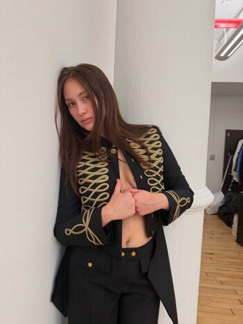 Full leaked Lola tung private photo
