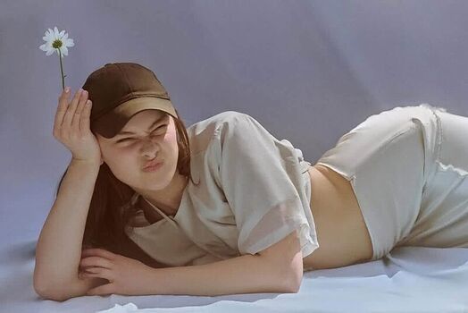 Full leaked Lola tung private photo
