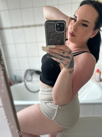 Full leaked Lola wildx page private photo