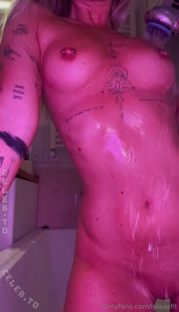 Full leaked Lolaaafit private photo