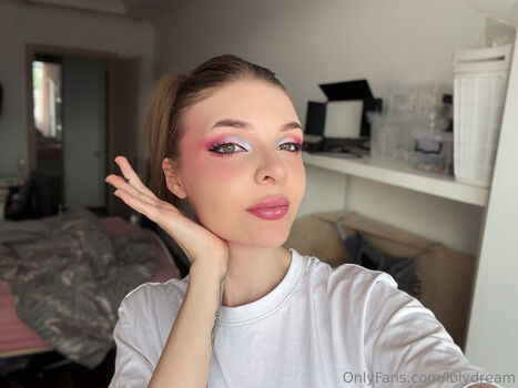 Full leaked Lolidream private photo