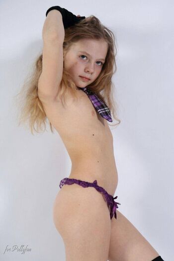 Full leaked Lolikittens private photo