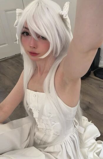 Full leaked Lolyomie private photo