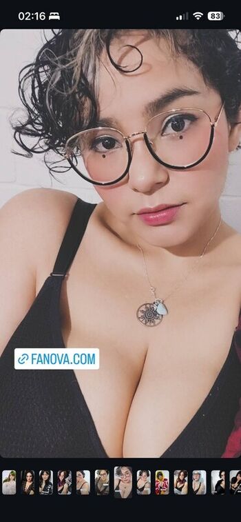 Full leaked Looking for freakychikie private photo