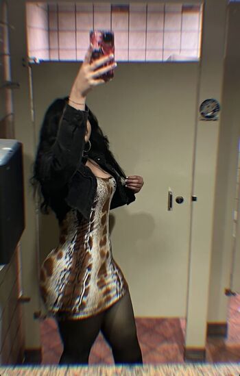 Full leaked Loomi xo private photo