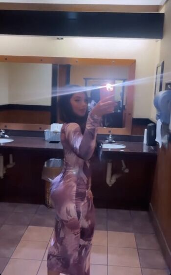 Full leaked Loomi xo private photo