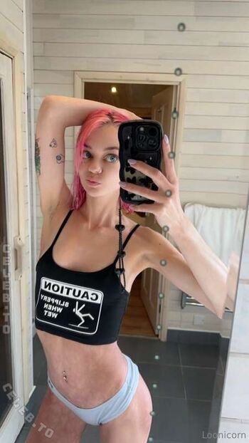 Full leaked Loonicorn page private photo