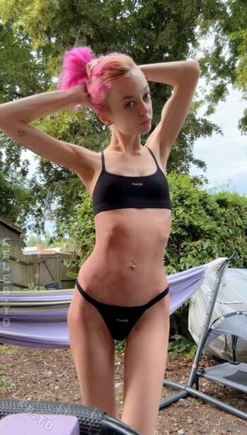Full leaked Loonicorn page private photo
