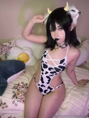 Full leaked Loopziepop  page private photo