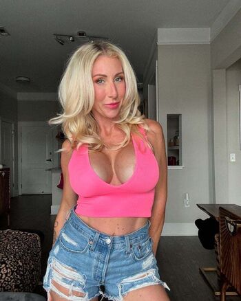 Full leaked Loreleifind private photo