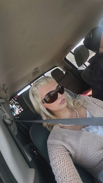 Full leaked Loren gray page private photo