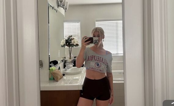 Full leaked Loren gray private photo