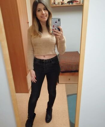 Full leaked Loreniitta private photo