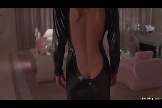 Full leaked Lori singer private photo