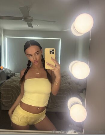 Full leaked Lorie campion private photo