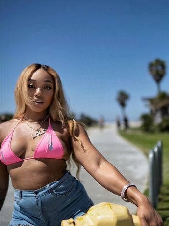 Full leaked Lorraine ward private photo