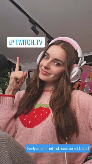 Full leaked Loserfruit private photo