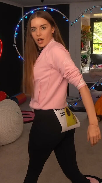 Full leaked Loserfruit private photo