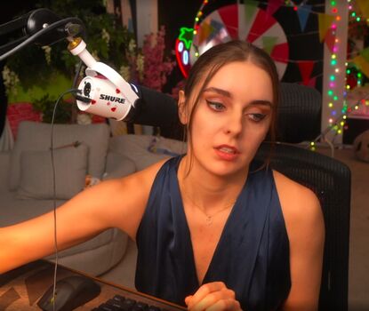 Full leaked Loserfruit private photo